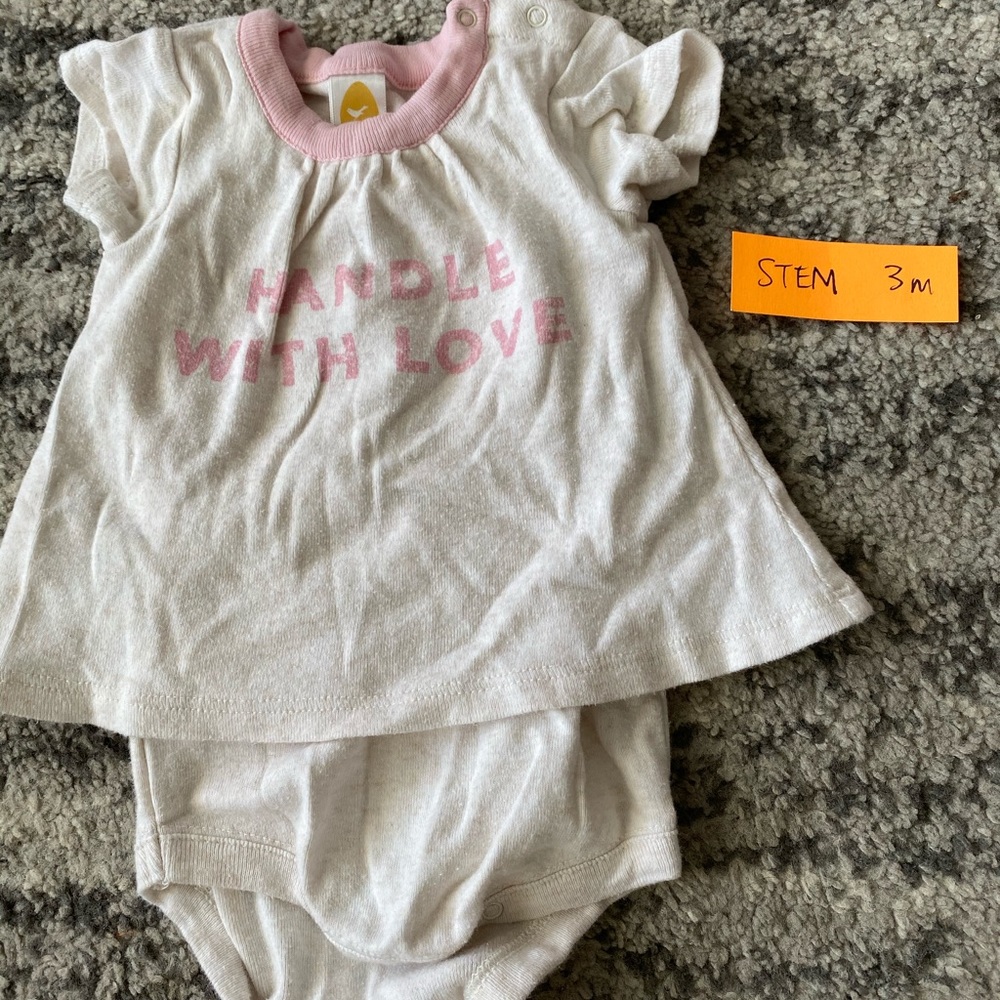 STEM SHIRT ONESIE “handle with love”